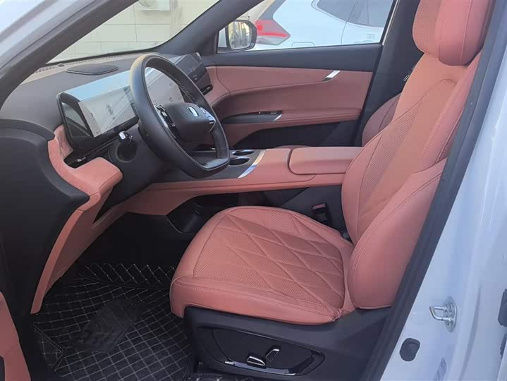 Changan CS75 Plus 2025 2025款 第四代 UItra 2.0T 新蓝鲸 智慧智擎型