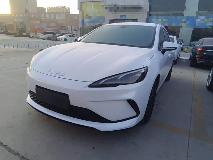 BYD Seal 05 DM-i Hybrid 2025 2025款 DM-i 智驾版 55KM豪华型