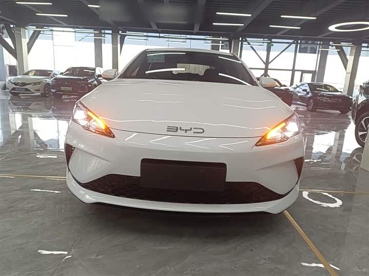 BYD Seal 05 DM-i Hybrid 2025 2025款 DM-i 智驾版 55KM豪华型