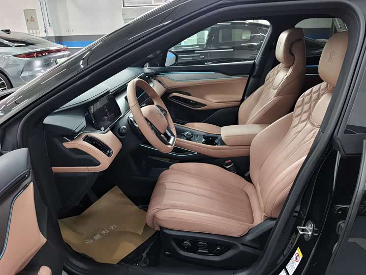 BYD Song L 2025 2025款 智驾版 662km 激光雷达卓越型