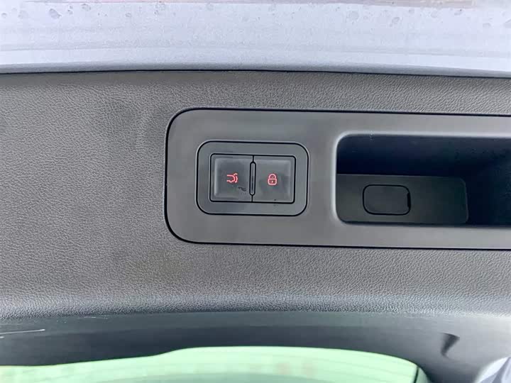 BYD Song L DM-i Hybrid 2025 2025款 智驾版 160km 超越型