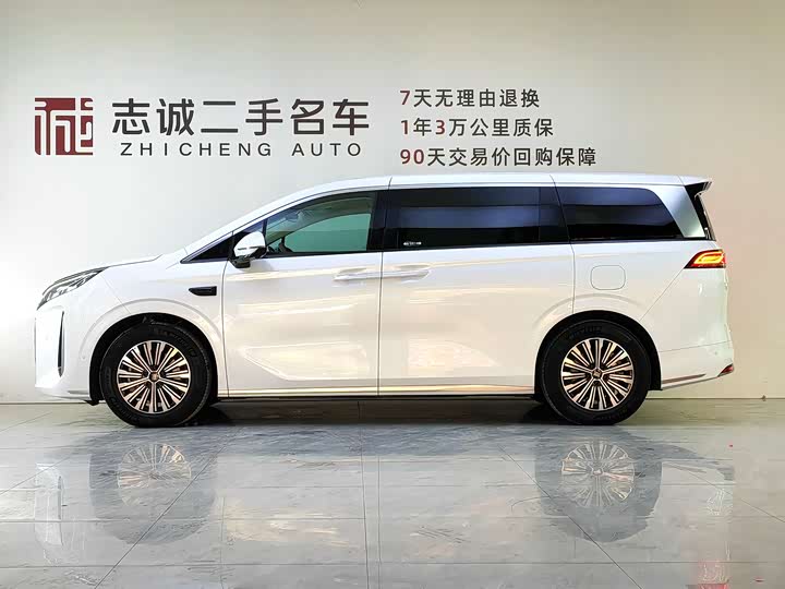 BYD Xia 2025 2025款 DM-i 1.5T 180km 超越型