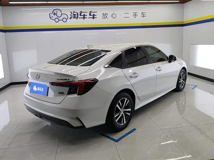 Honda Integra 2023 2023款 240TURBO CVT领先版