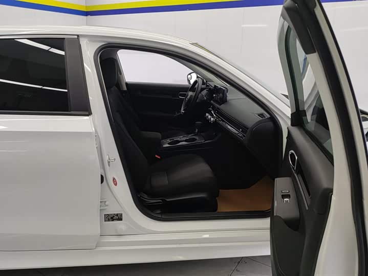 Honda Integra 2023 2023款 240TURBO CVT领先版