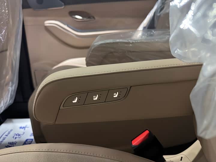 Jetour Shanhai L9 2025 2025款 1.5TD 2DHT 豪华版 6座