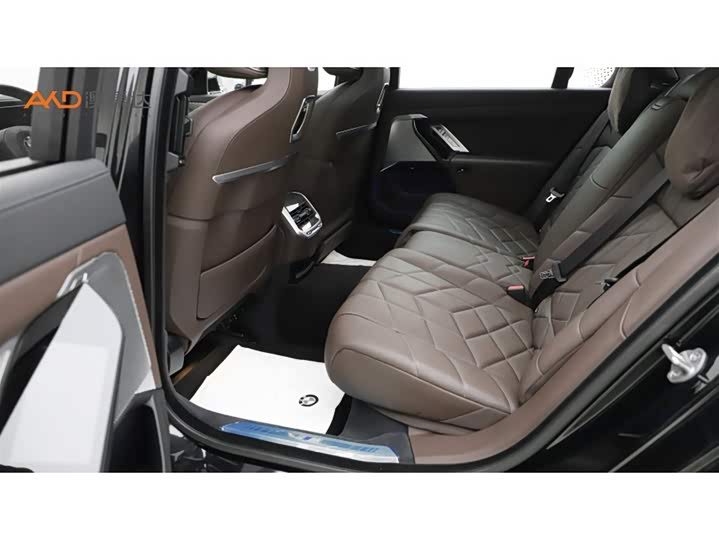 BMW 7 Series 2023 2023款 改款 740Li 尊享型 M运动套装