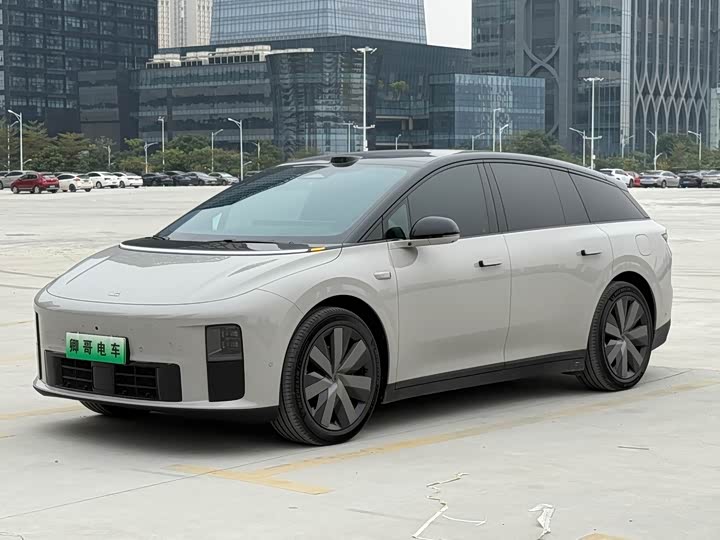 LiXiang i6 2025 2025款 两驱标准版