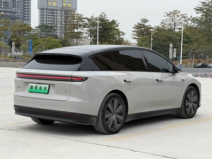 LiXiang i6 2025 2025款 两驱标准版