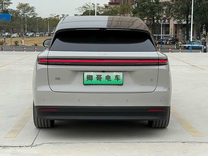 LiXiang i6 2025 2025款 两驱标准版