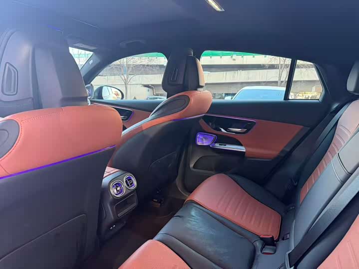 Mercedes-Benz GLC-Class Coupe 2024 2024款 GLC 260 4MATIC 轿跑SUV