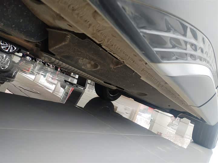 Hongqi HS5 2025 2025款 2.0T 两驱旗享Pro版