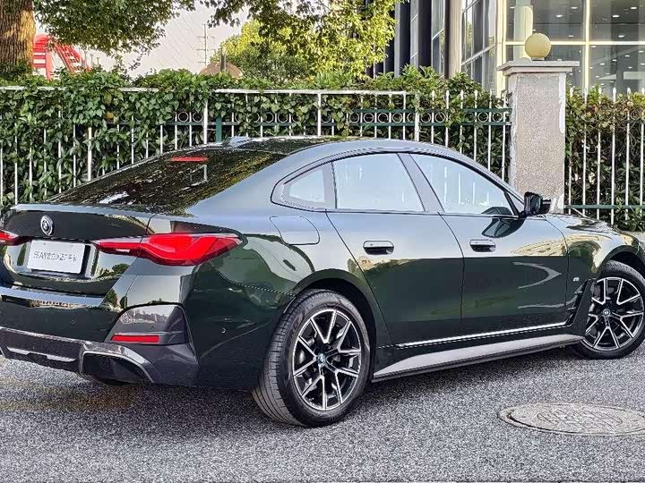 BMW i4 2022 2022款 eDrive40