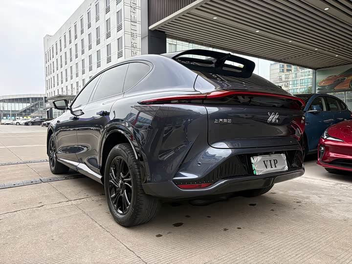 IM motors LS7 2023 2023款 100kWh Lux后驱版