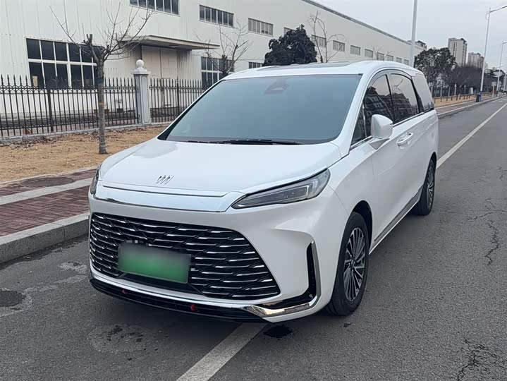 Buick GL8 Hybrid 2025 2025款 陆尚 尊享版 7座