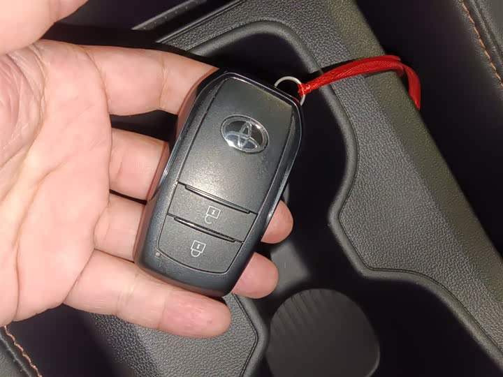 Toyota Frontlander 2026 2026款 2.0L CVT舒适版