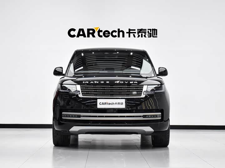 Land Rover Range Rover 2025 2025款 3.0 L6 400PS 盛世加长版