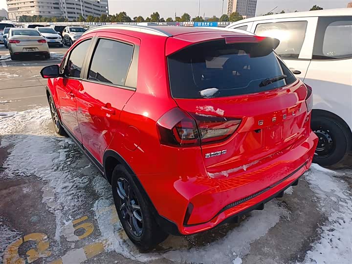 Geely Vision X3 2021 2021款 PRO 1.5L CVT尊贵型