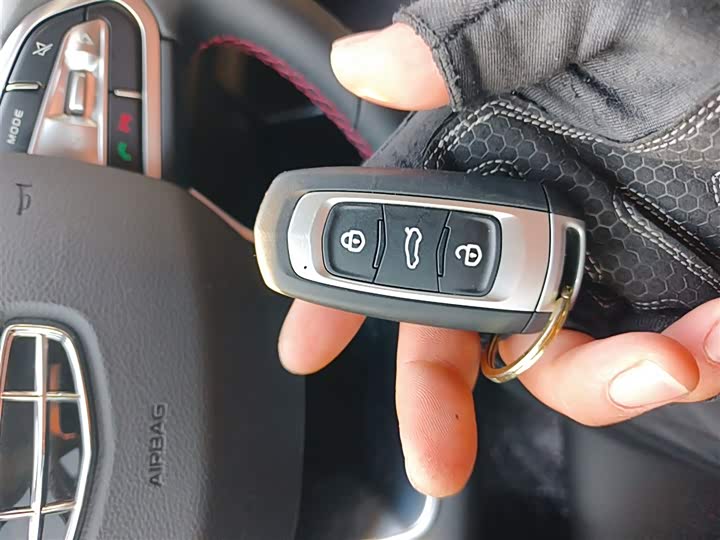 Geely Vision X3 2021 2021款 PRO 1.5L CVT尊贵型