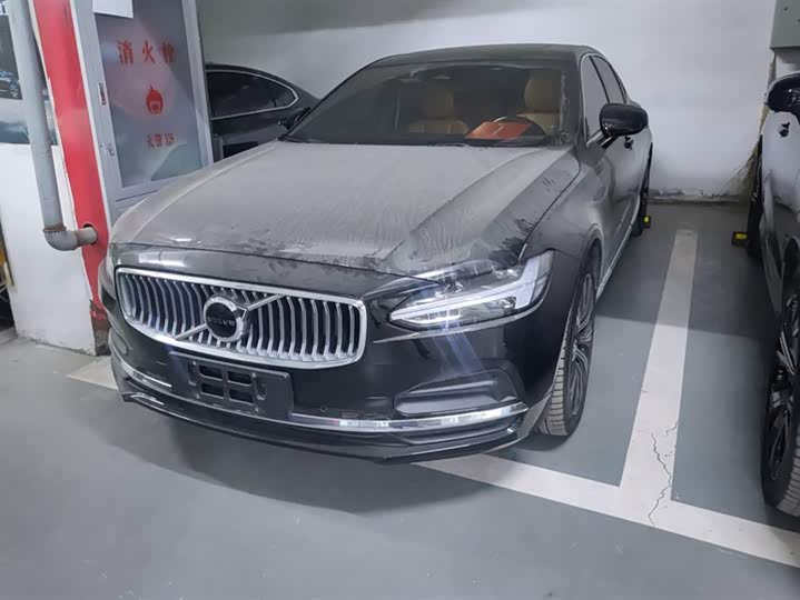 Volvo S90 2025 2025款 B5 智远豪华版