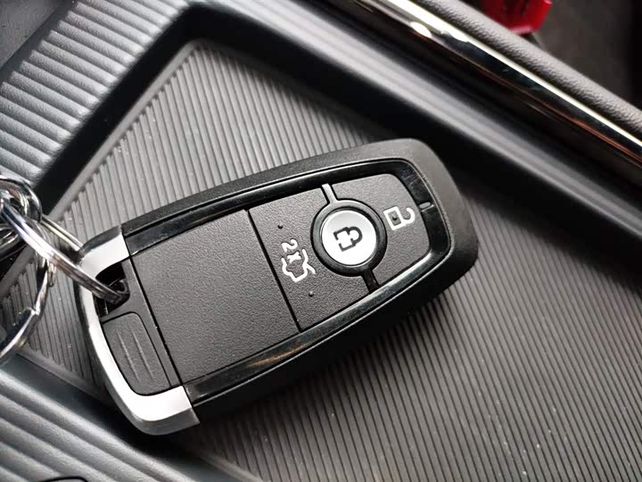 Ford Mondeo 2025 2025款 1.5T EcoBoost 舒雅型