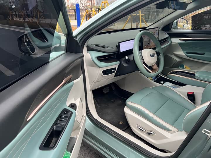 Geely Geometry G6 2022 2022款 480 新享型