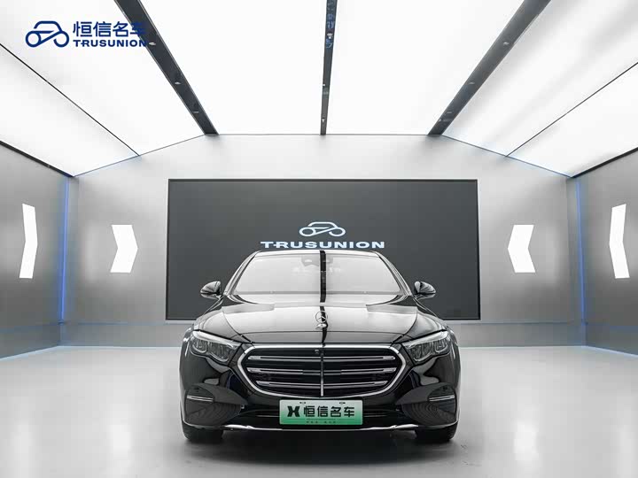 Mercedes-Benz E-Class Hybrid 2024 2024款 E 350 e L 插电式混合动力轿车