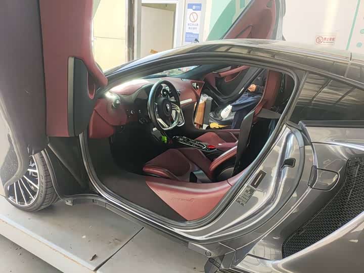 McLaren GT 2023 2023款 4.0T 标准型
