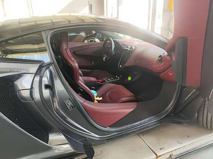McLaren GT 2023 2023款 4.0T 标准型