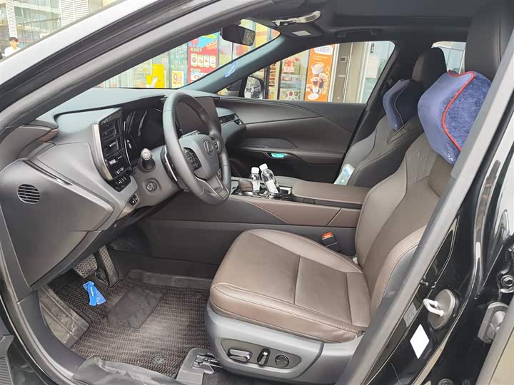 Lexus RX 2025 2025款 350h 两驱舒享版