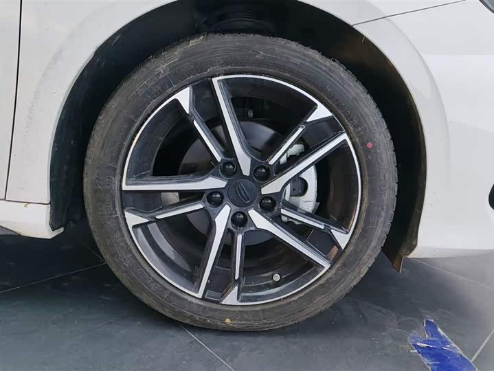 Geely Binrui 2024 2024款 缤瑞COOL 1.5T DCT冠军版