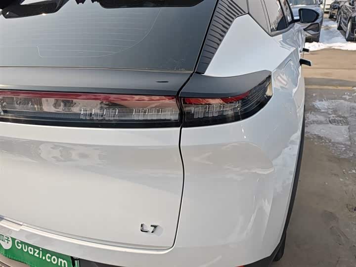 Dongfeng Aeolus L7 2025 2025款 518纵享型