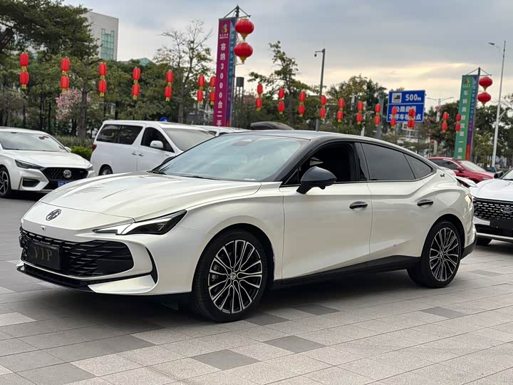 MG Motor 7 2025 2025款 1.5T 300 DCT优雅版