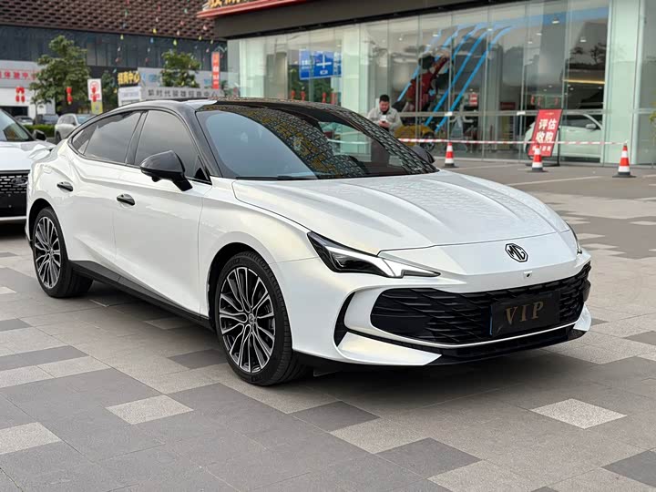 MG Motor 7 2025 2025款 1.5T 300 DCT优雅版