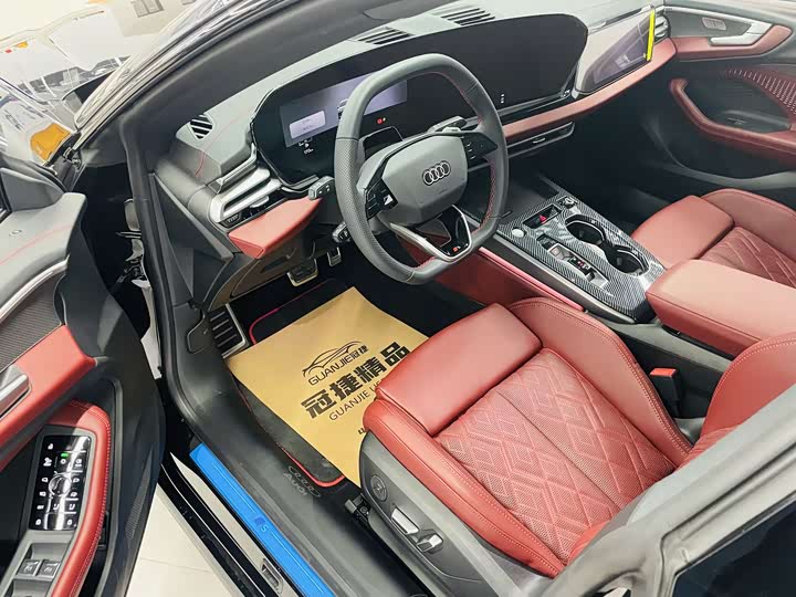 Audi A5L Sportback 2026 2026款 TFSI 150kW 尊享quattro型