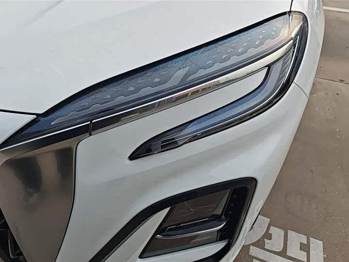 Hongqi HS3 2023 2023款 1.5T 两驱善为版