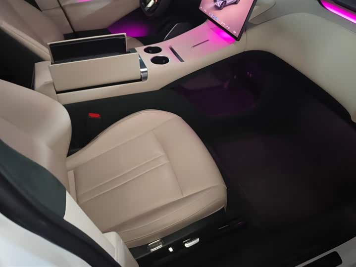 Xiaomi YU7 2025 2025款 超长续航高性能四驱Max版