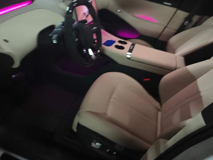 Xiaomi YU7 2025 2025款 超长续航高性能四驱Max版