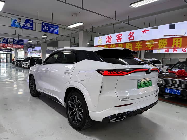 Changan UNI-Z Hybrid 2024 2024款 蓝鲸智电iDD 125km 卓越型