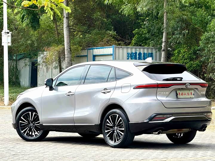 Toyota Venza 2023 2023款 2.0L CVT两驱尊贵版