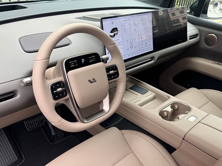 LiXiang i6 2025 2025款 两驱标准版