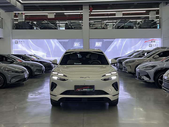 2025 BYD Sea Lion 06 Hybrid/EV