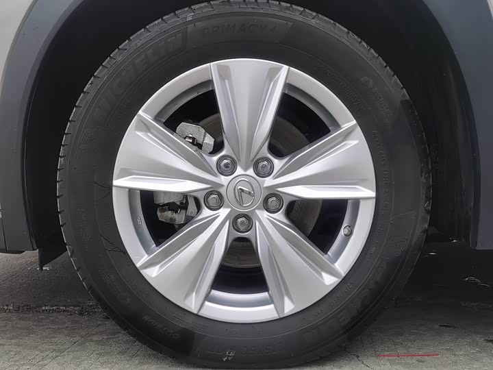 Lexus UX 2022 2022款 260h 探·趣版