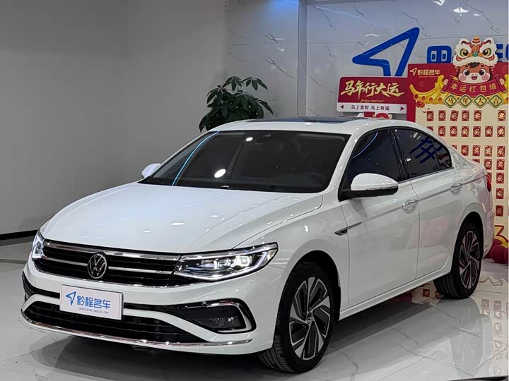 Volkswagen Bora 2025 2025款 300TSI DSG尊行版
