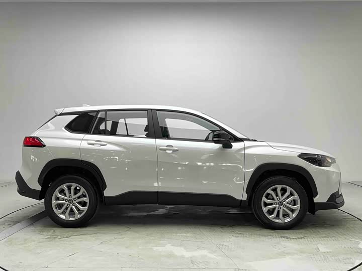 Toyota Frontlander 2026 2026款 2.0L CVT舒适版