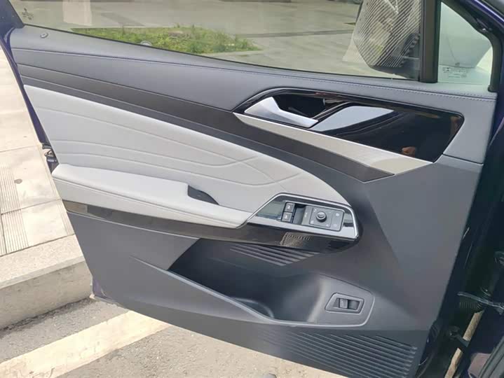 Volkswagen ID.6 X 2022 2022款 智享纯净长续航版