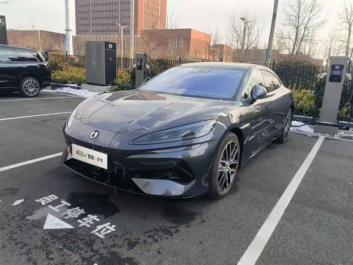 Denza Z9 2024 2024款 1100km 四驱Max版