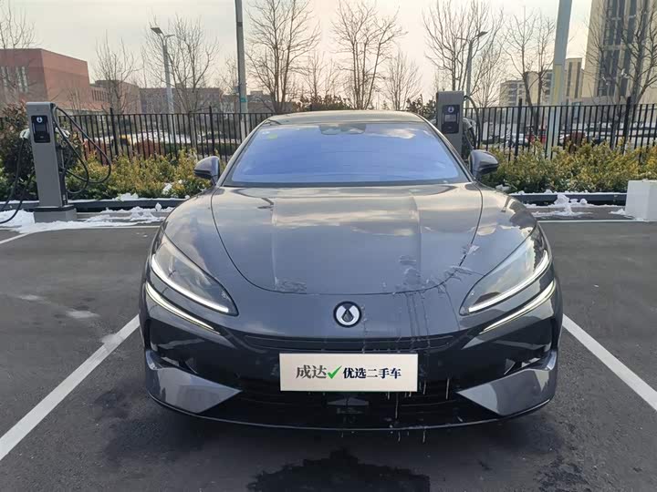 Denza Z9 2024 2024款 1100km 四驱Max版