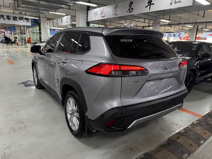 Toyota Corolla Cross 2024 2024款 2.0L 精英版