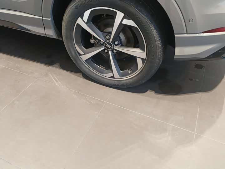 Audi Q3 2024 2024款 45 TFSI quattro 时尚动感型