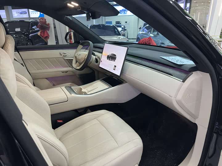 Nio Onvo L90 2025 2025款 Max 六座版